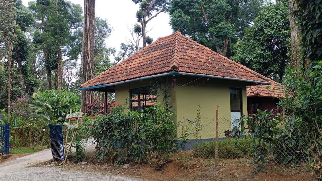 Photo of Outdoor in Adimaly