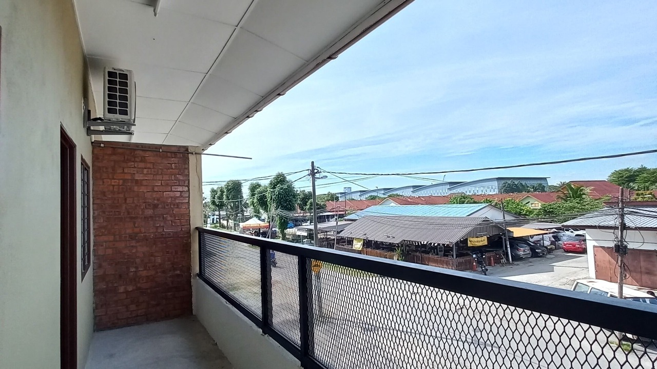 Photo of Patio Balcony in Shah Alam