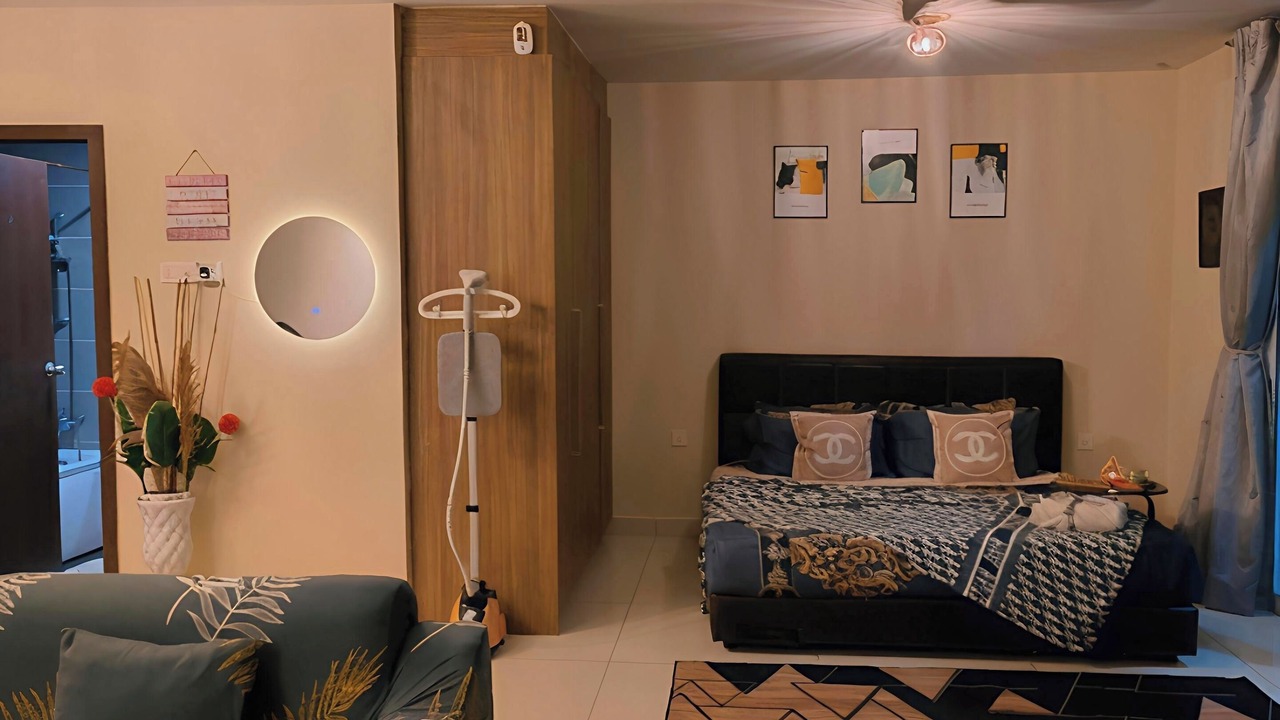 Photo of Bedroom in Taman Century