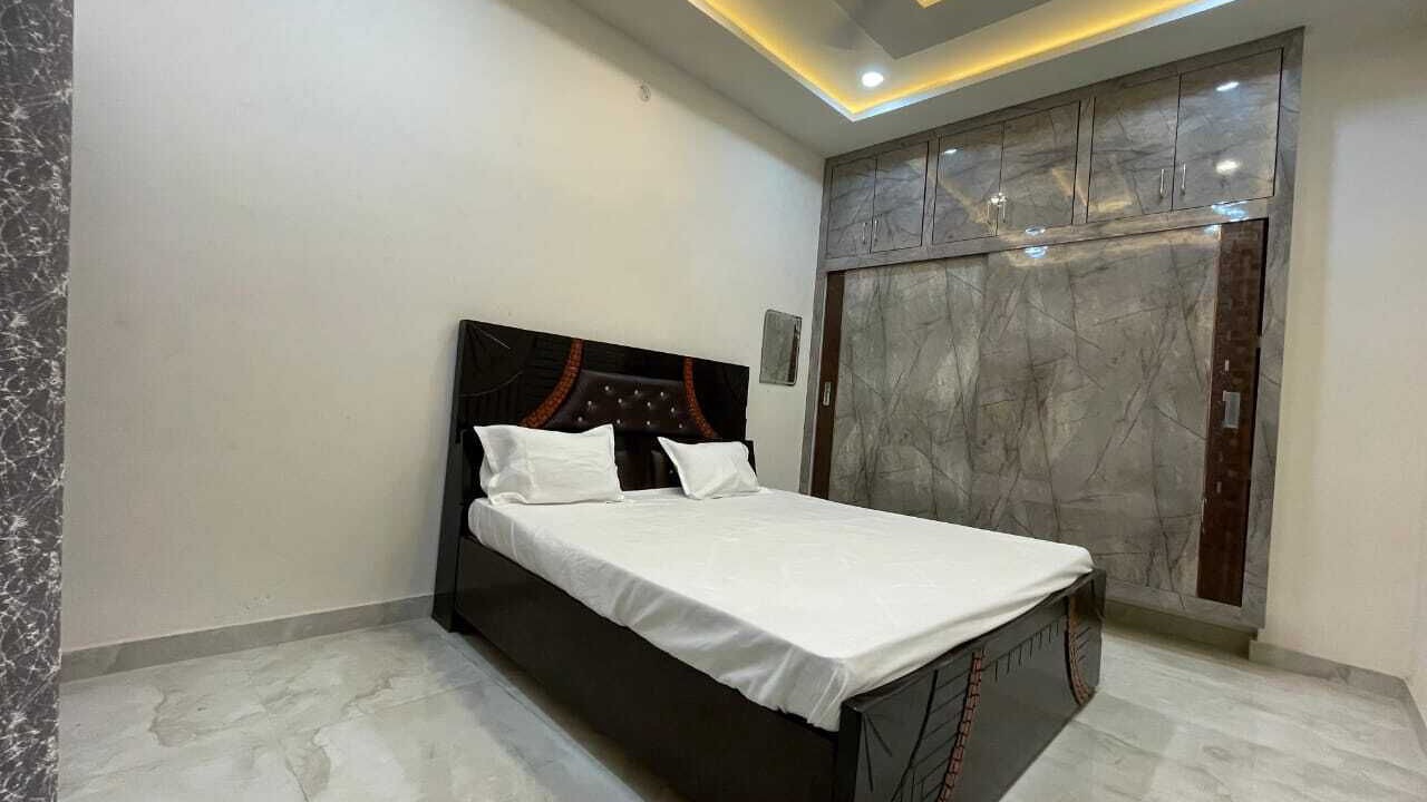 Photo of Bedroom in Kakarmatha