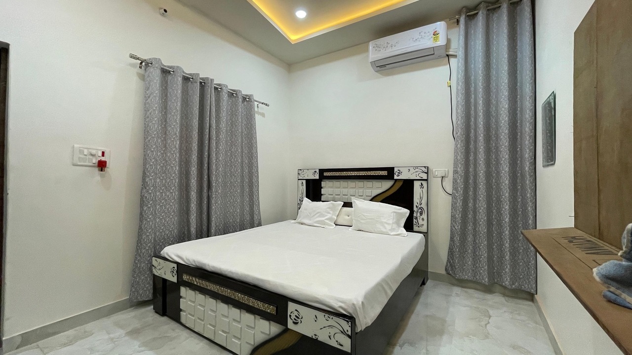 Photo of Bedroom in Kakarmatha