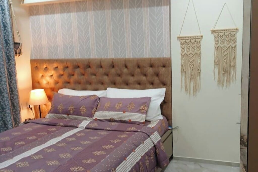 Photo of Bedroom in Bandra West