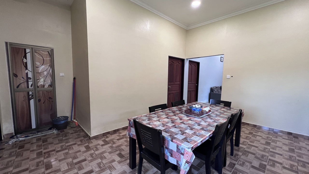 Photo of Kitchen in Kampung Gong Limau