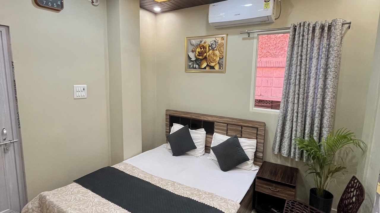 Photo of Bedroom in Varanasi