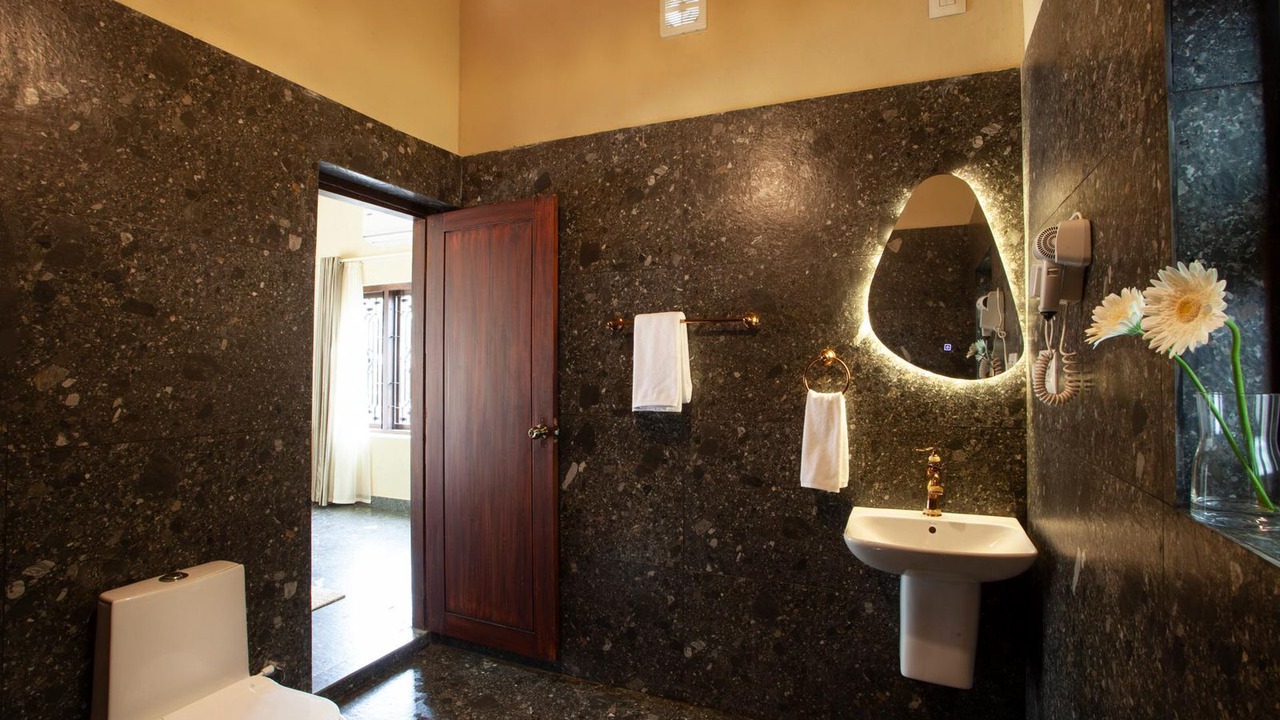 Photo of Bathroom in Hosdurg