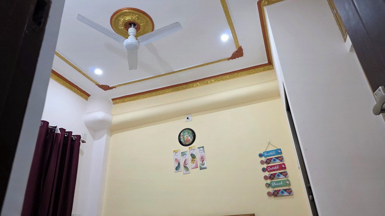 Photo of Bedroom in Bodh Gaya