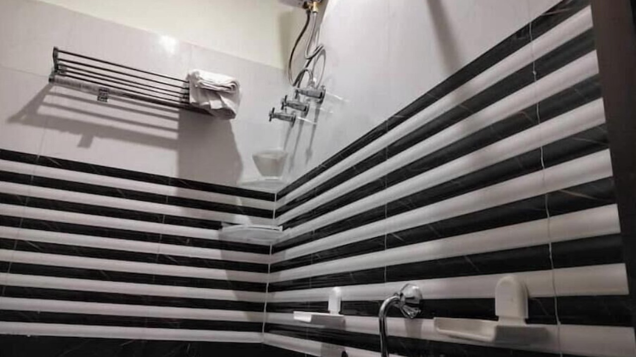 Photo of Bathroom in Bodh Gaya