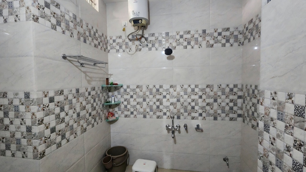 Photo of Bathroom in Sarnath