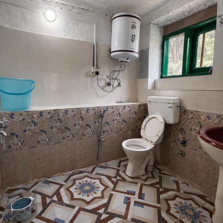 Photo of Bathroom in Pahalgam