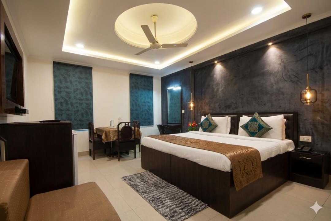 Photo of Bedroom in Karol Bagh