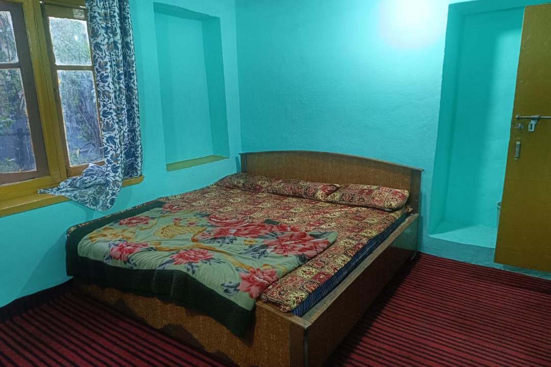 Photo of Bedroom in Srinagar