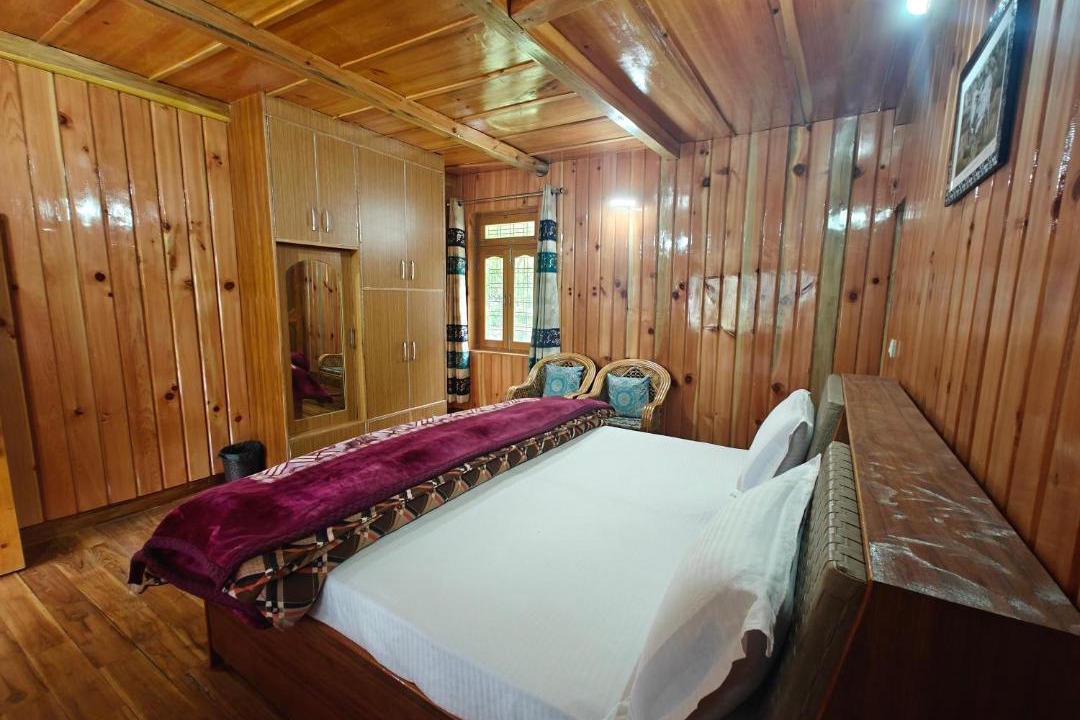 Photo of Bedroom in Bhatwari