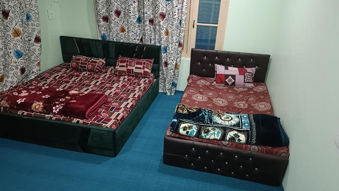Photo of Bedroom in Gulmarg