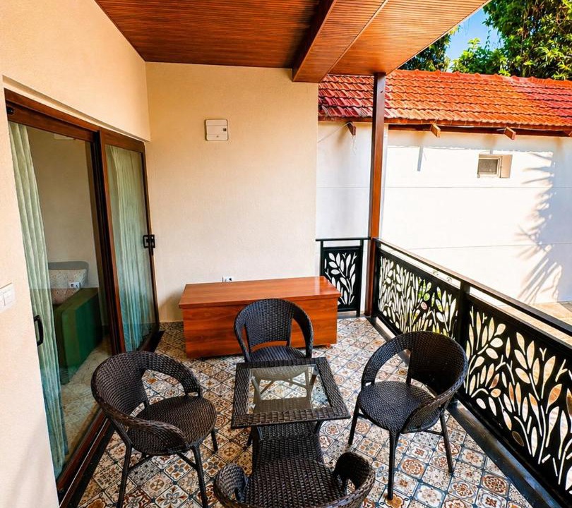 Photo of Patio Balcony in Huliyarahalli
