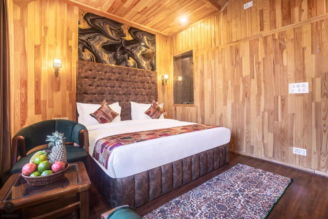 Photo of Bedroom in Pahalgam