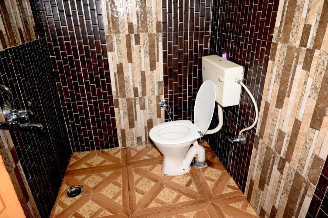 Photo of Bathroom in Dugalbitta