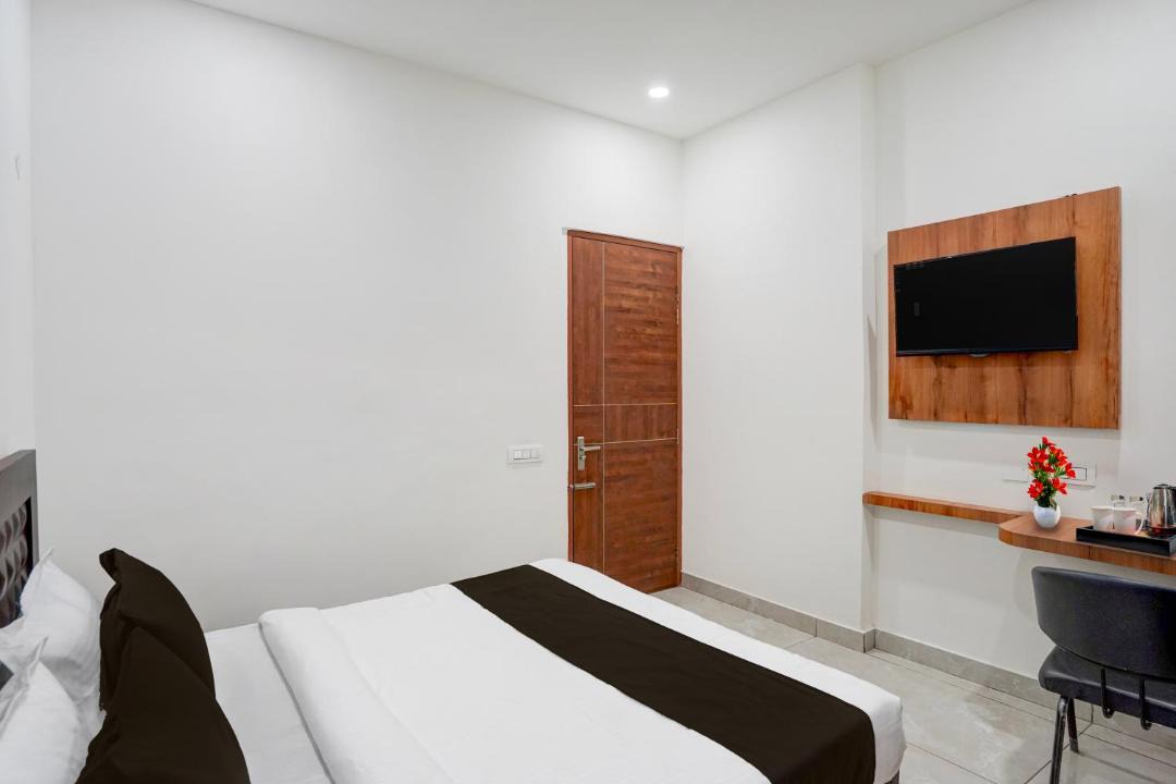 Photo of Bedroom in Kharar