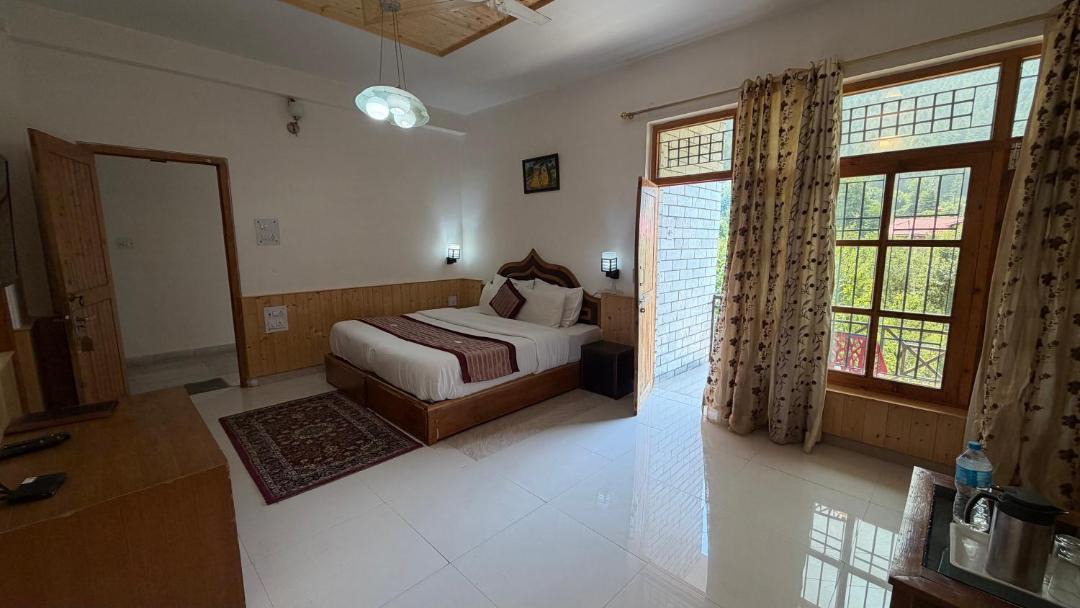 Photo of Bedroom in Manali