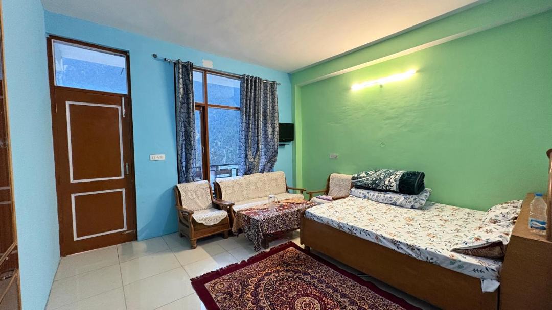 Photo of Bedroom in Kalpa
