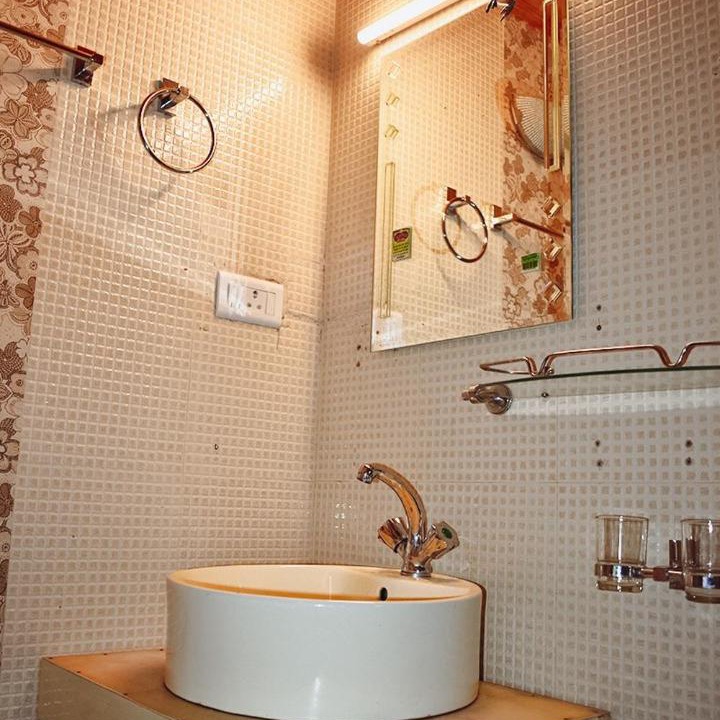 Photo of Bathroom in Sonamarg