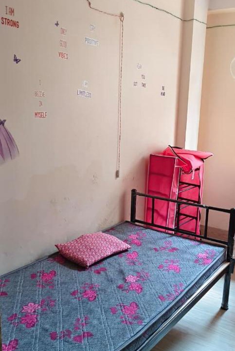 Photo of Bedroom in Sualkuchi
