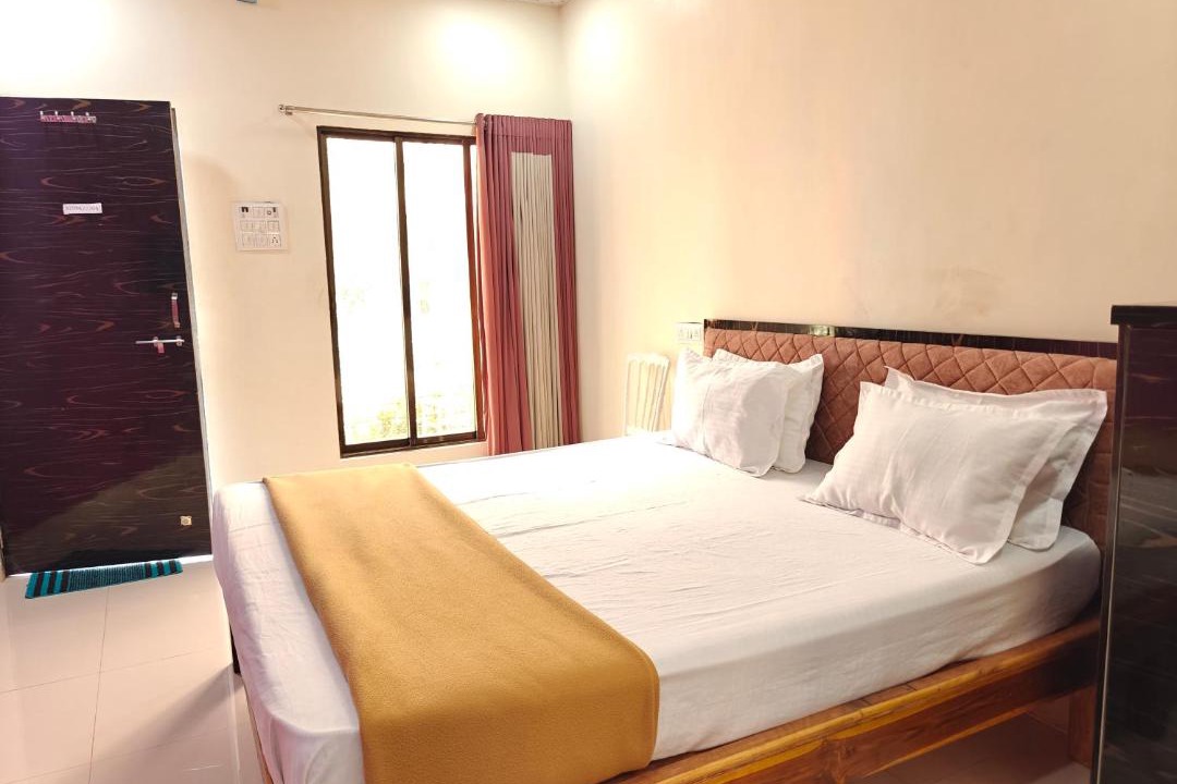 Photo of Bedroom in Murbad