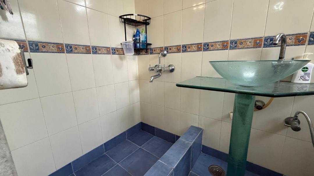 Photo of Bathroom in Bandra West