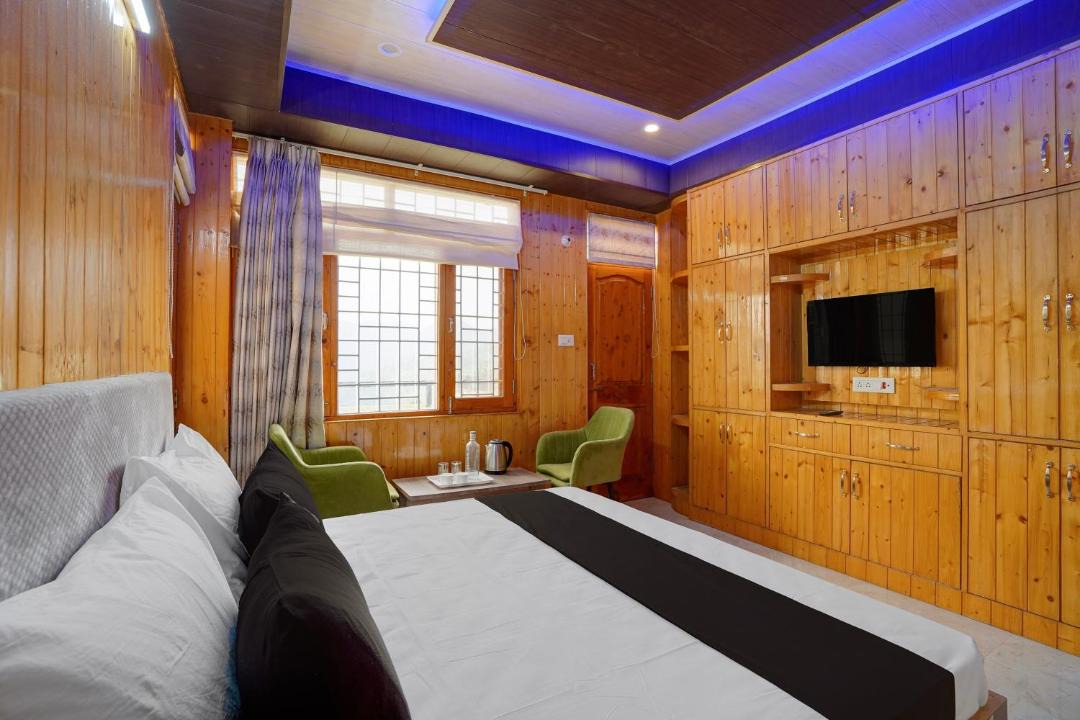 Photo of Bedroom in Shoghi