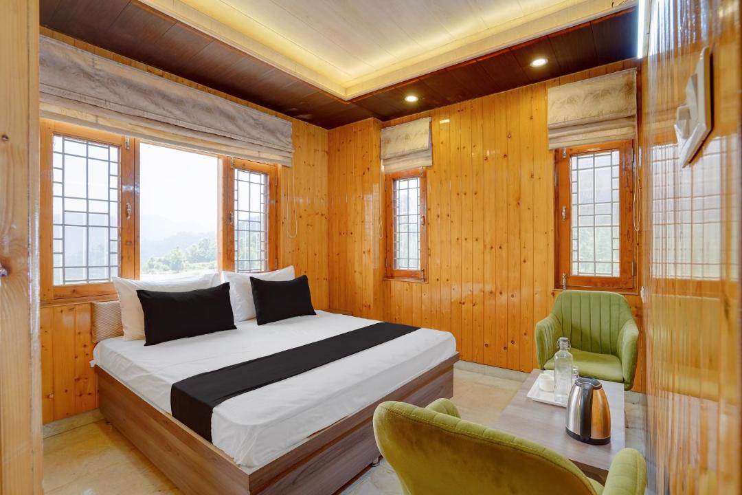 Photo of Bedroom in Shoghi