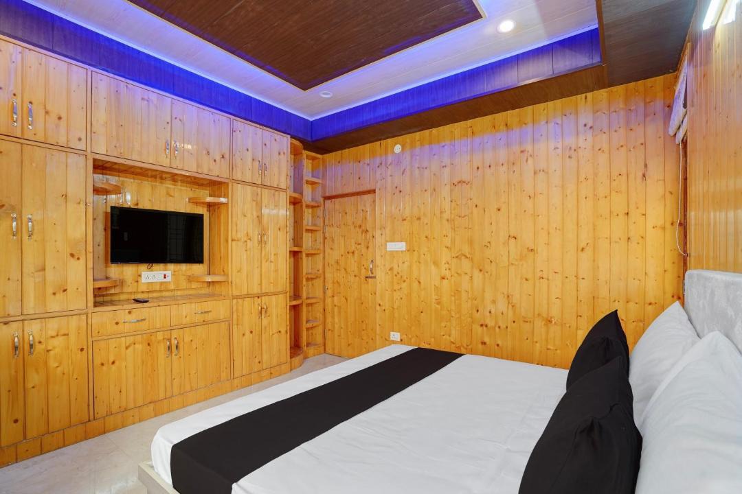 Photo of Bedroom in Shoghi