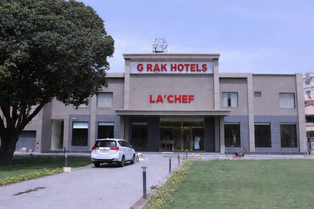 Photo of Others in Etah