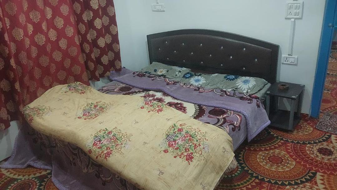 Photo of Bedroom in Pahalgam