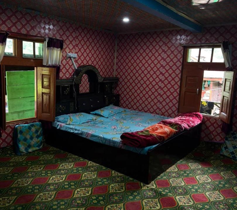 Photo of Bedroom in Kupwara