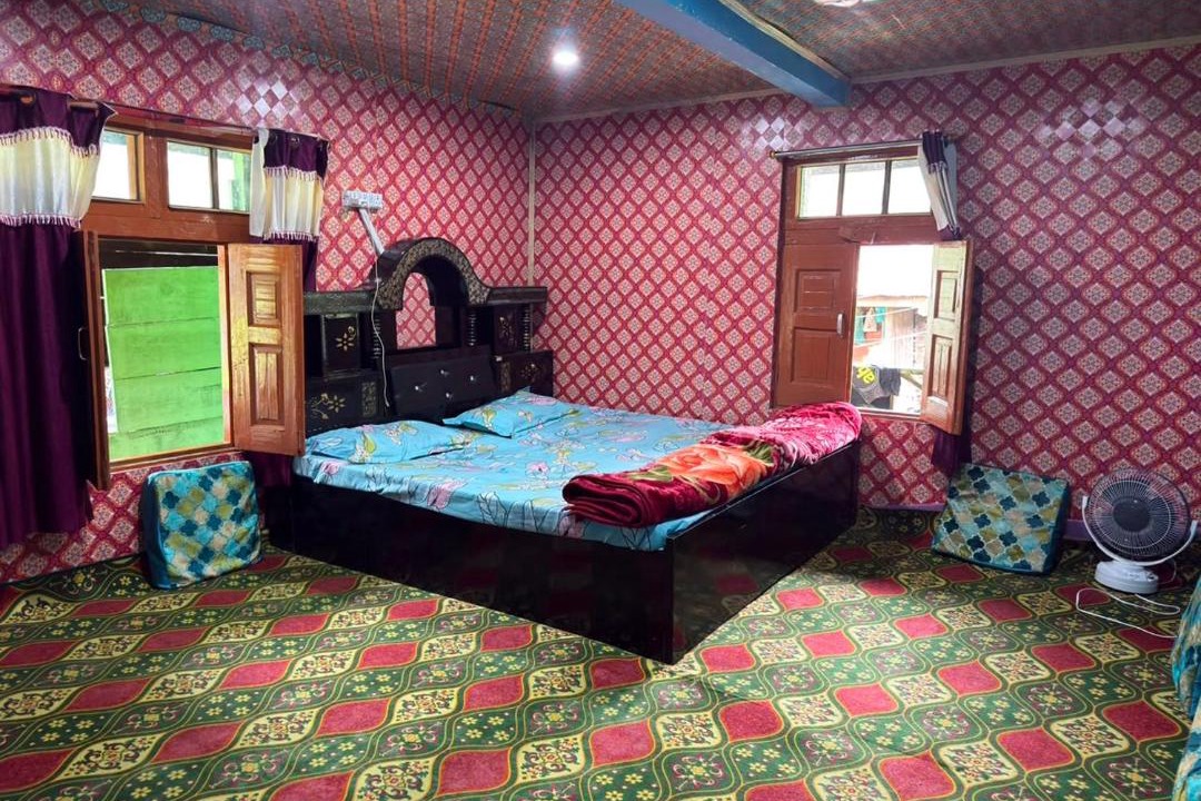 Photo of Bedroom in Kupwara
