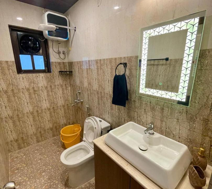Photo of Bathroom in Taleigao