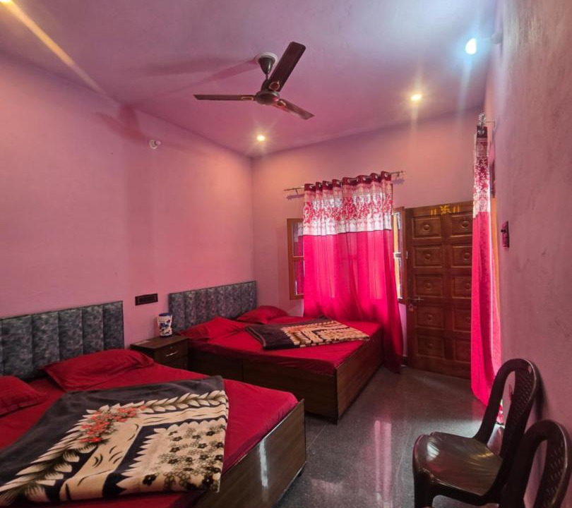 Photo of Bedroom in Chamoli