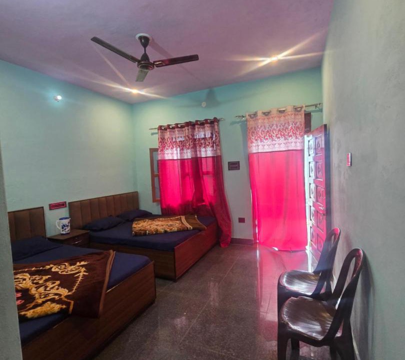 Photo of Bedroom in Chamoli