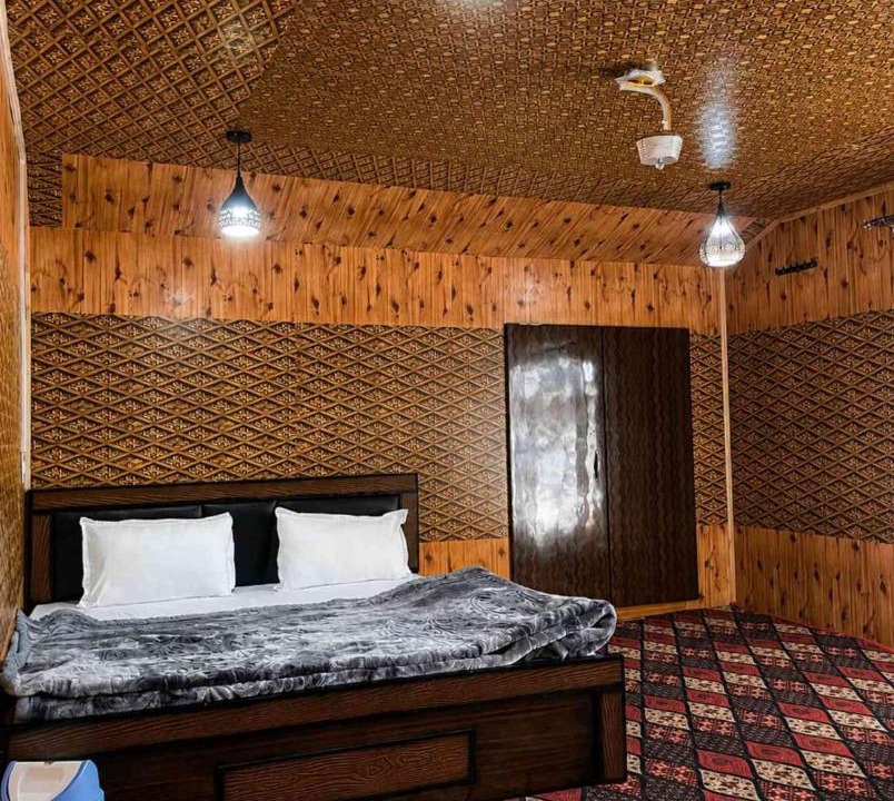 Photo of Others in Gulmarg
