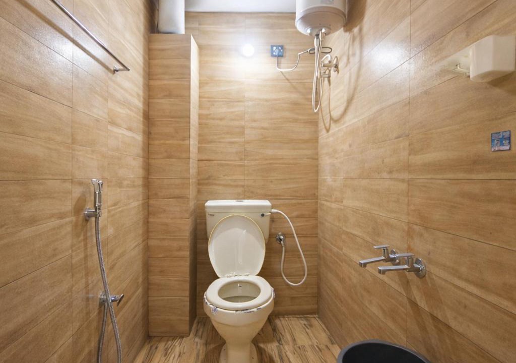 Photo of Bathroom in Tiruvannamalai