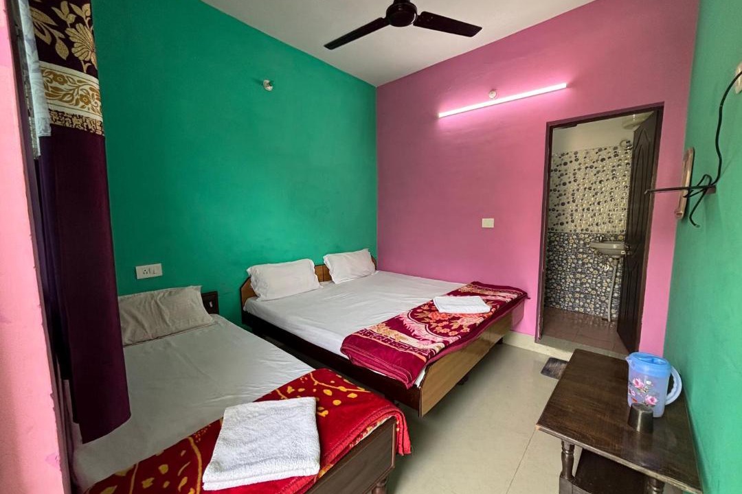 Photo of Bedroom in Uttarkashi