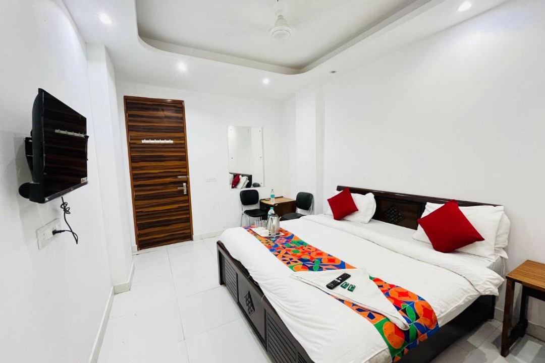 Photo of Bedroom in Kalkaji