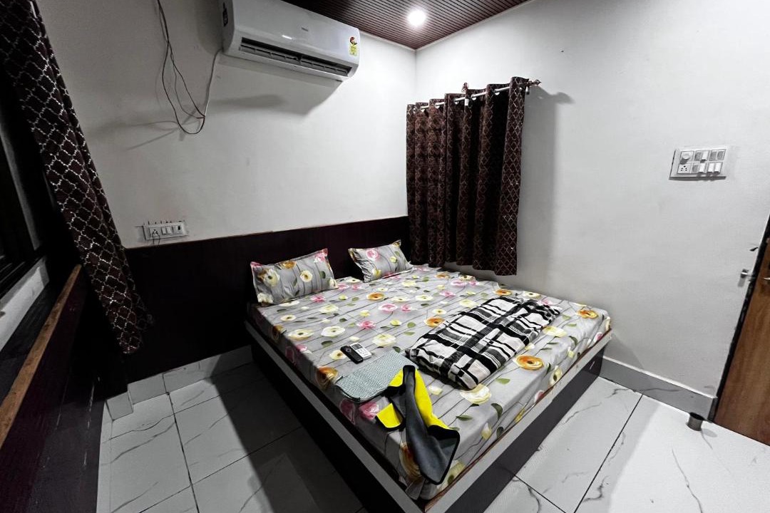 Photo of Bedroom in Ujjain