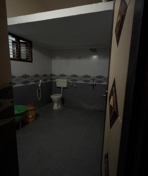 Photo of Bathroom in Adakamaranahalli