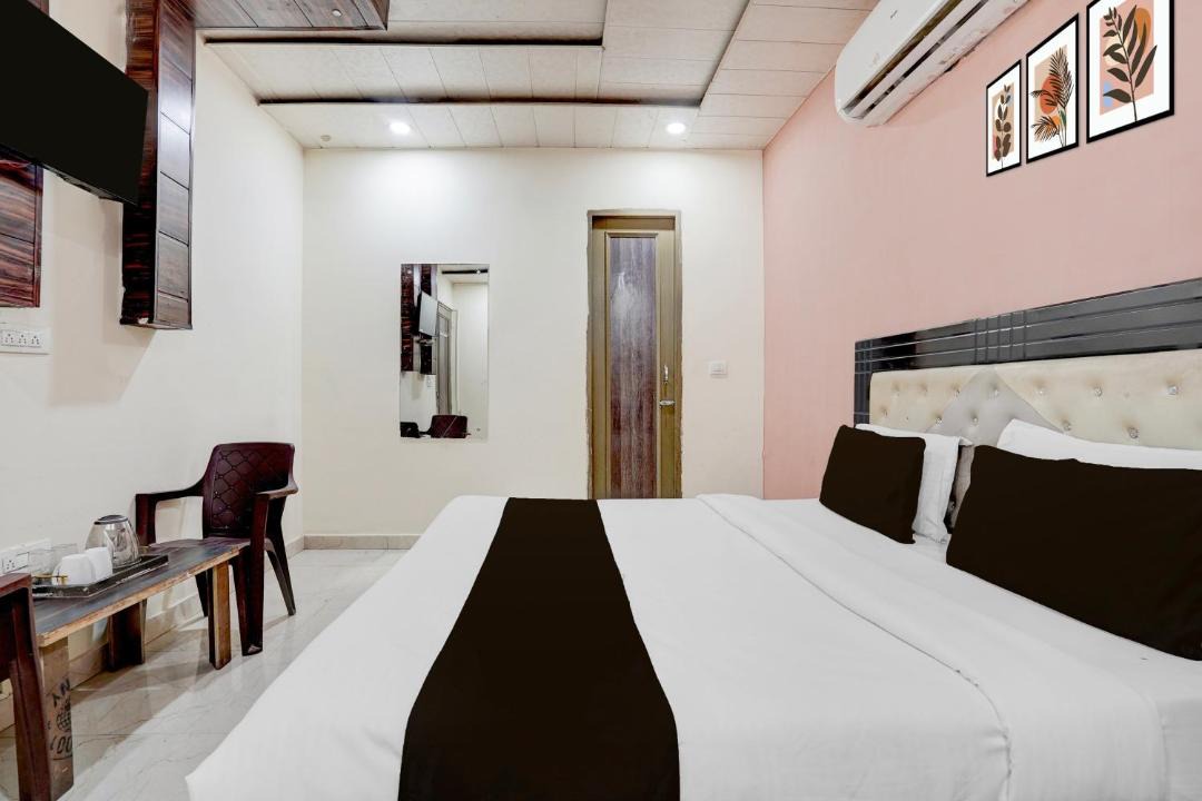 Photo of Bedroom in Zirakpur
