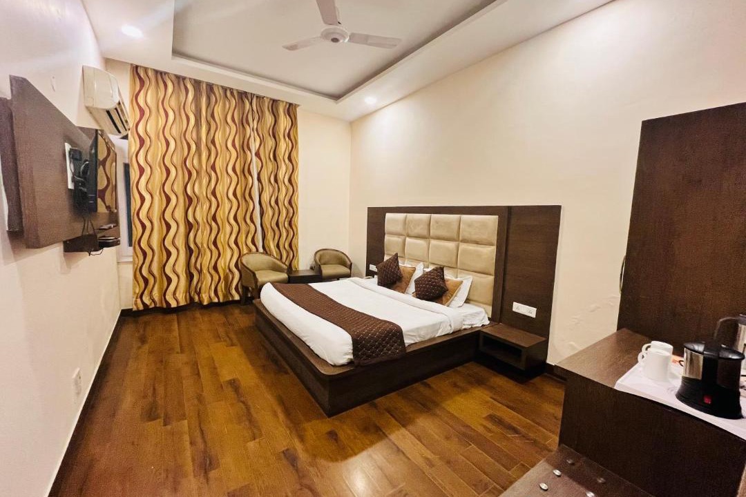 Photo of Bedroom in Katra