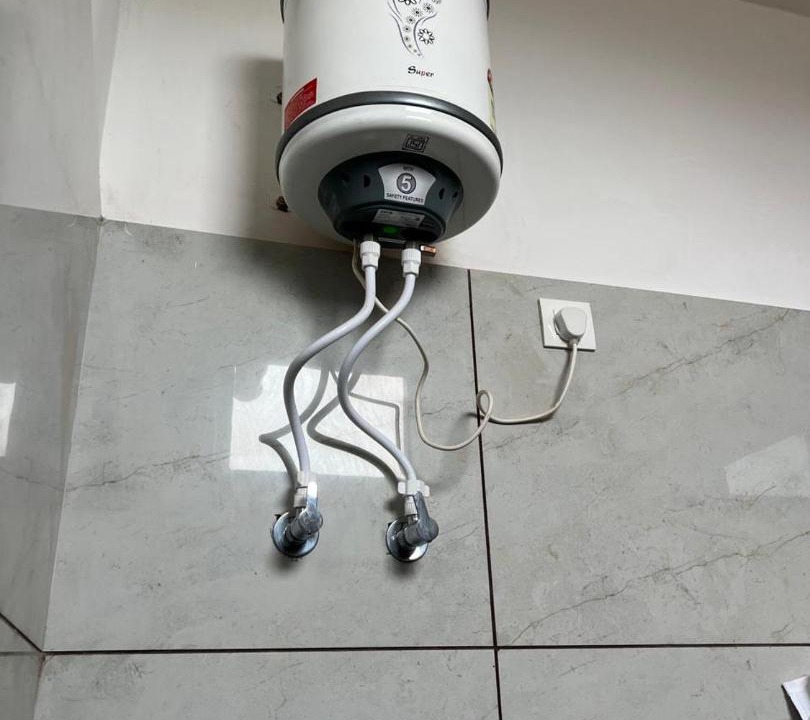 Photo of Bathroom in Hasanpur