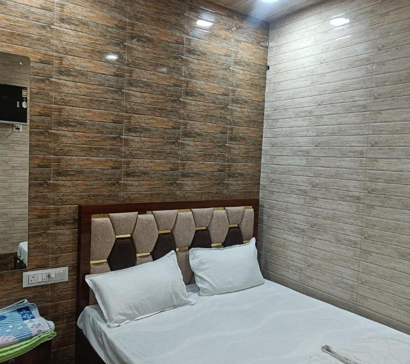 Photo of Bedroom in Bandra East