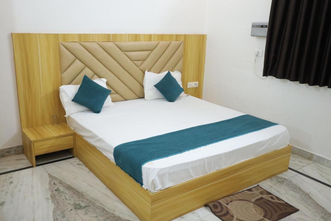 Photo of Bedroom in Govardhan