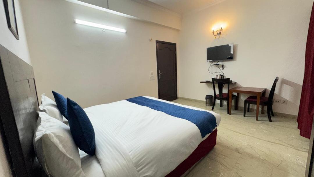 Photo of Bedroom in Jasola