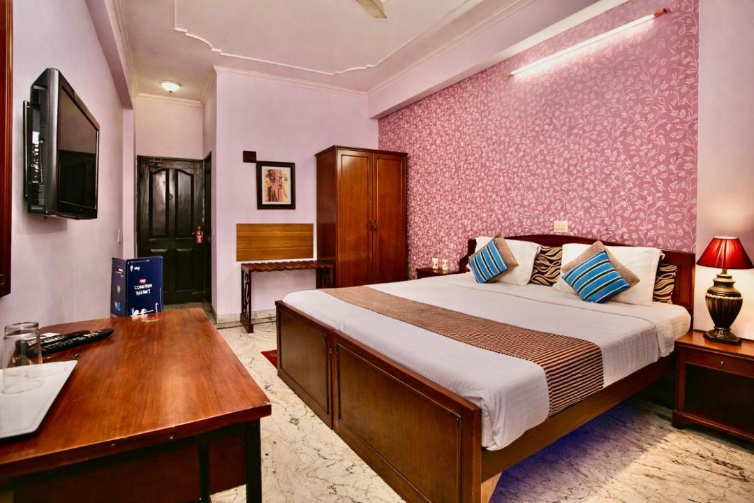 Photo of Bedroom in Karol Bagh
